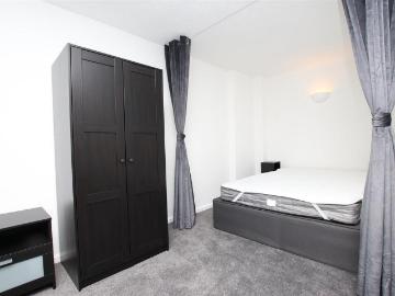 Bedford Court, Bath BA1 Studio to rent £1,195 pcm £276 pw