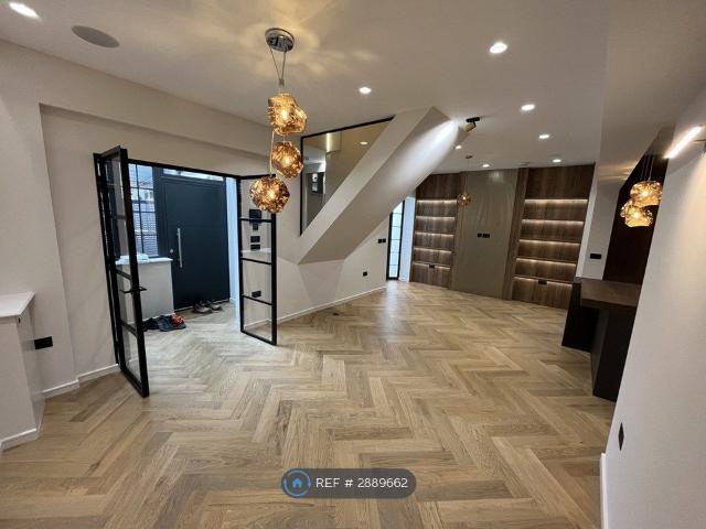 Bedford Gardens, London W8, 3 bed detached house to rent, £7,500 pcm | PrimeLocation