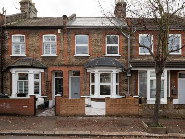 Bedford Road, Walthamstow E17, 2 bed property to rent, £2,700 pcm | PrimeLocation