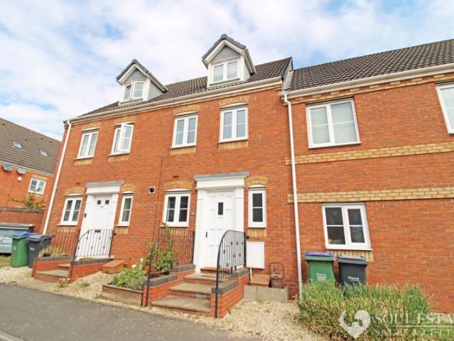 Bedford Street, Tipton DY4, 3 bed terraced house to rent, £1,350 pcm | PrimeLocation