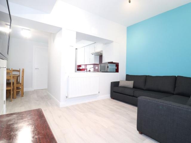Bedford Street, Cathays CF24, 6 bed terraced house to rent, £3,300 pcm | PrimeLocation