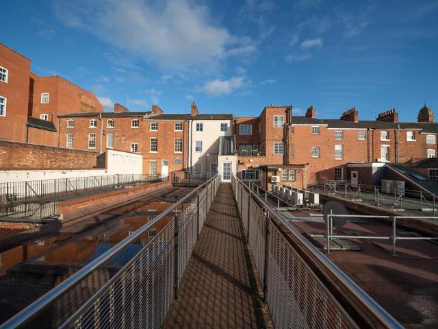 Bedford Street, Leamington Spa. 4 bed duplex to rent £1,900 pcm £438 pw