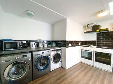 Bedford Square, Brighton, East Sussex BN1, Property to rent, £750 pcm | PrimeLocation