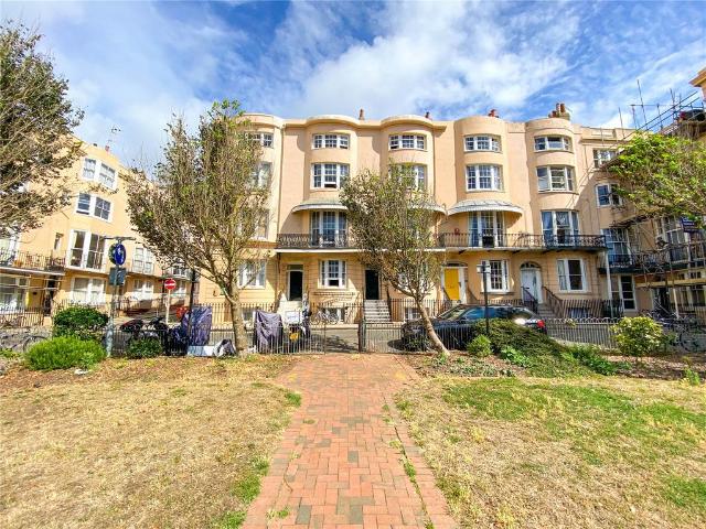 Bedford Square, East Sussex BN1 1 bed in a house share to rent £550 pcm £127 pw