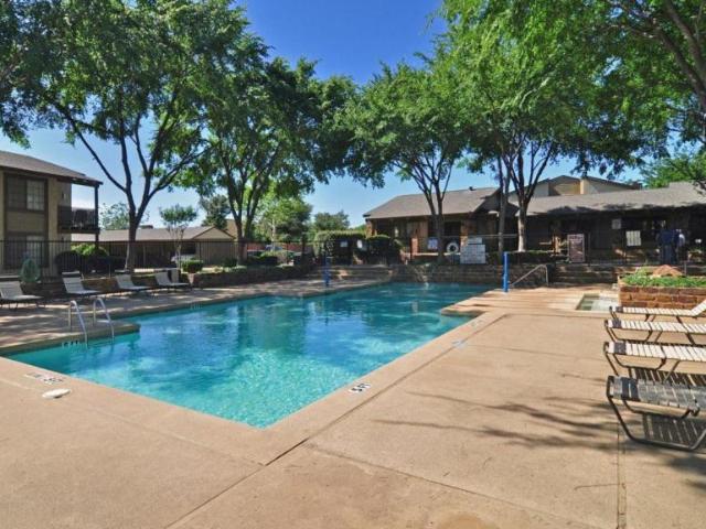 Bedford TX 76021 103891611