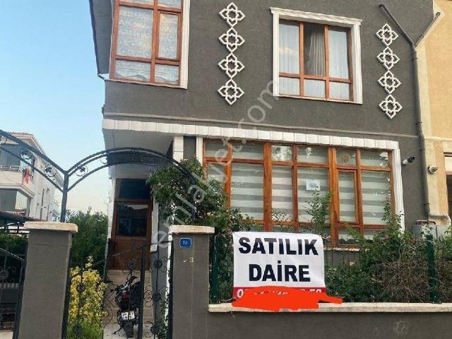 Bedir. Emlkatan Satılık Treblex. Villa