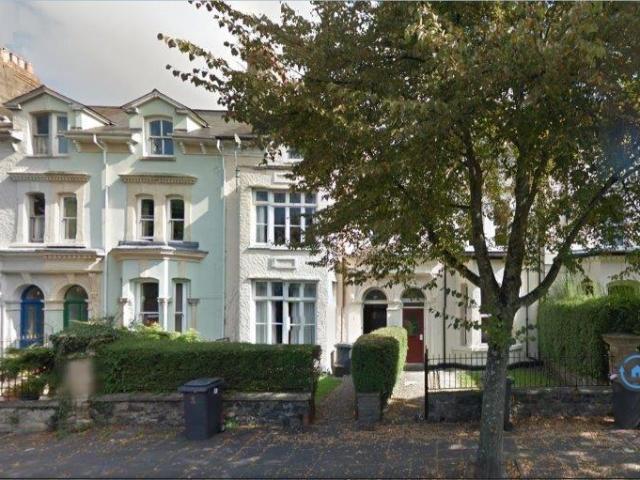 Bedroom Maisonette, Cardiff, CF24 2 bed maisonette to rent £1,400 pcm £323 pw