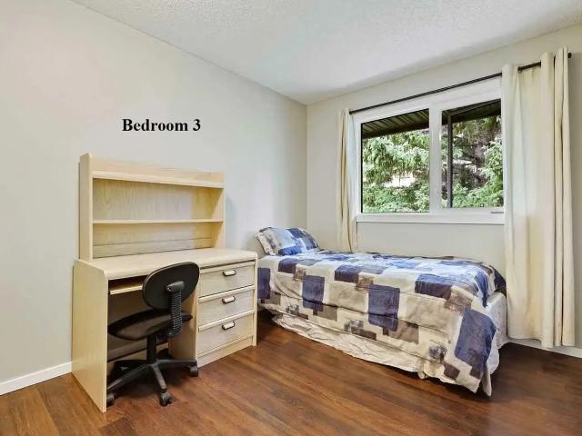 Bedroom for Rent on Dalton Dr. NW!
