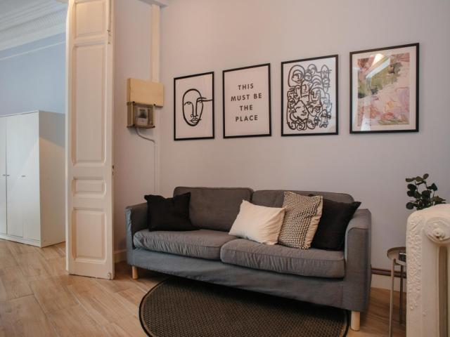 Bedroom for rent in Diagonal 434, Barcelona