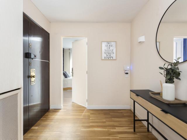 Bedroom for rent in Entença 328, Barcelona