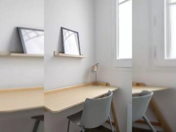 Bedroom for rent in shared apartment in Gracia