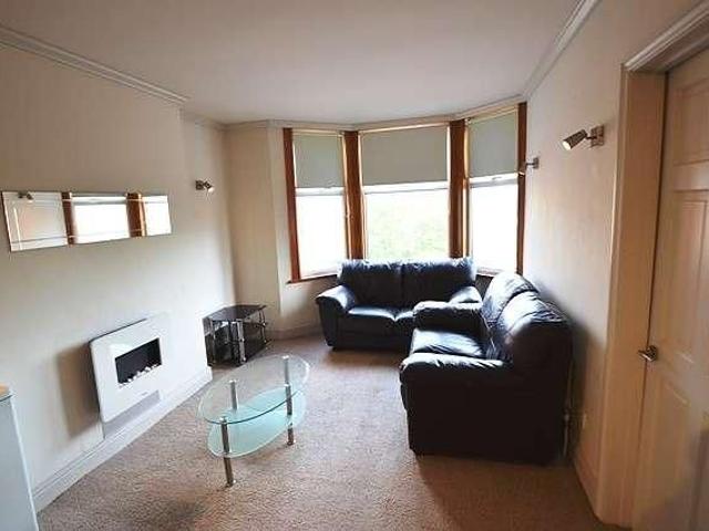 Bedroom T Floor In Aldershot, GU11