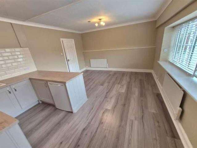 Bedroom T Floor In Godalming, GU7