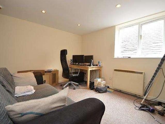 Bedroom T Floor In Godalming, GU7