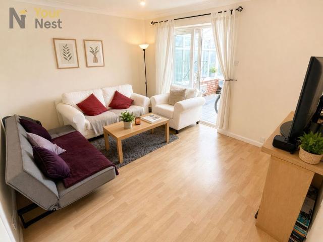 Bedroom 3, Chapel Fold, Headingley, LS6 3RG
