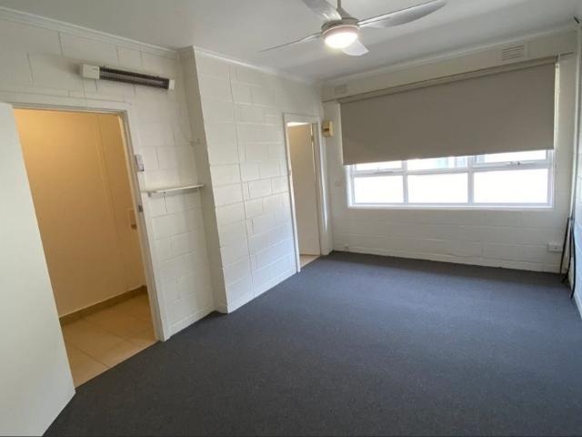 Bedsitter Studio Style Apartment Water usage included with the rent *APPLY FOR THIS PROPERTY NOW