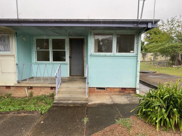 Bedsit in West Kempsey