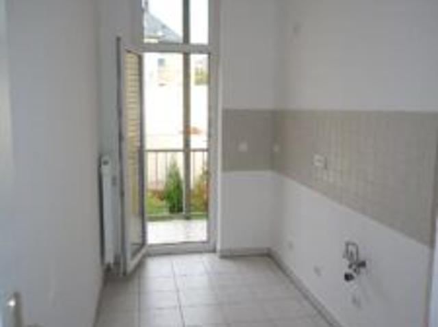Beethovenstr. 33, Wohnung 3 ~~~ Balkon, Bad mit Wanne, Abstellraum im Treppenhaus, Keller