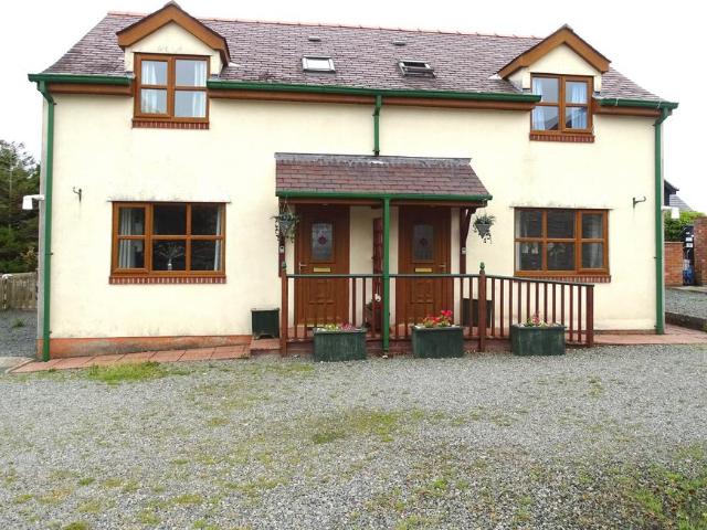 Beech Cottage, Tynygongl, Benllech. 2 bed semi detached house to rent £825 pcm £190 pw