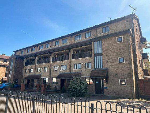 Beech Court, 1540 Bristol Road South, Rednal, Birmingham B45, Studio to rent, £635 pcm | PrimeLocation