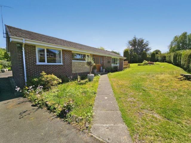 Beech Court, Ponteland NE20 3 bed detached house to rent £2,250 pcm £519 pw