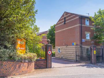 Beech Gardens, Birmingham Has an Apartment