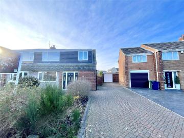 North East, North England - Garden, Parking