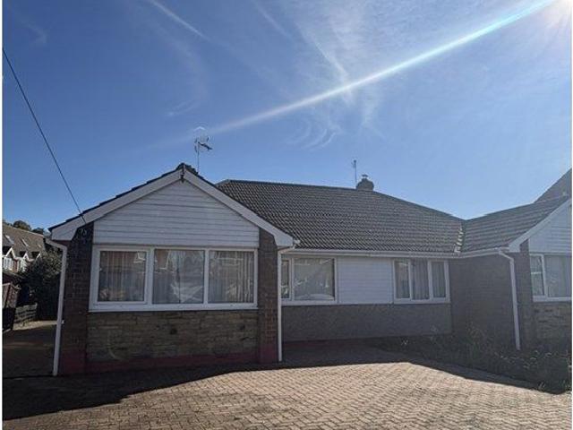 Beech Road, Brough HU15, 2 bed bungalow to rent, £975 pcm | PrimeLocation