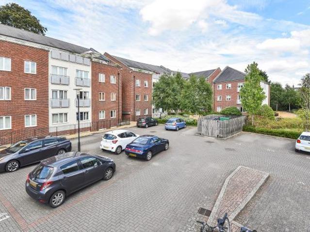 Beech Road, Headington, Oxford, OX3 2 bed flat to rent £1,650 pcm £381 pw
