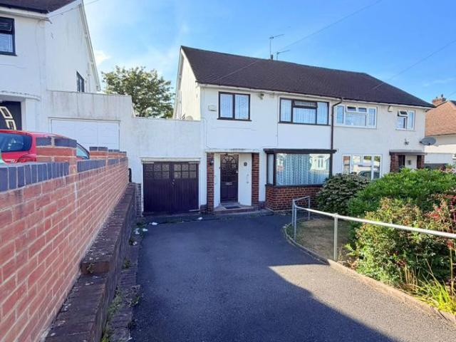 Beech Road, Tividale, Oldbury B69, 3 bed semi detached house to rent, £1,295 pcm | PrimeLocation