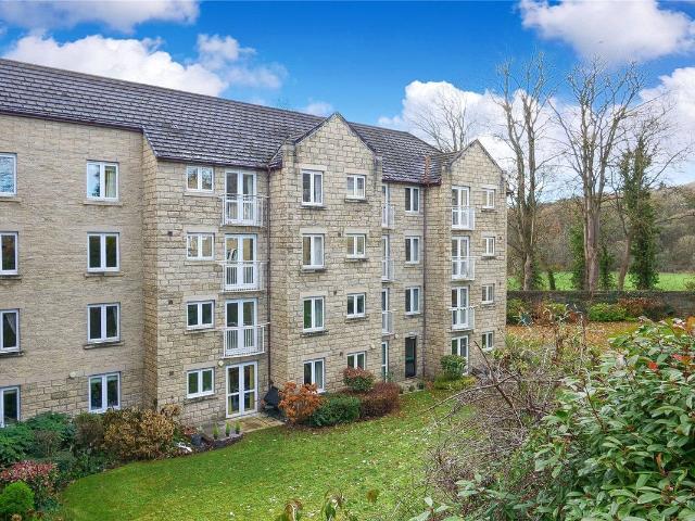 Beech Street, Bingley, West Yorkshire BD16, 2 bed flat to rent, £1,350 pcm | PrimeLocation