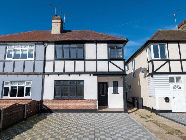 Beechmont Gardens, Southend On Sea SS2, 3 bed semi detached house to rent, £2,000 pcm | PrimeLocation