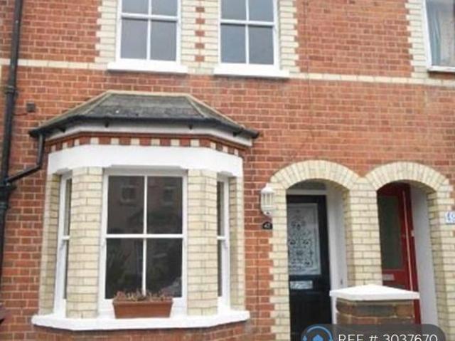 Beecham Road, Reading, RG30 3 bed terraced house to rent £1,895 pcm £437 pw
