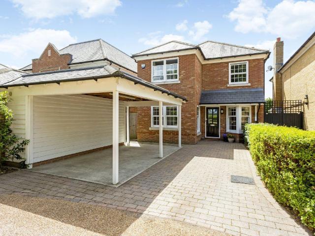 Beechwood Close, East Peckham TN12, 4 bed detached house to rent, £3,000 pcm | PrimeLocation