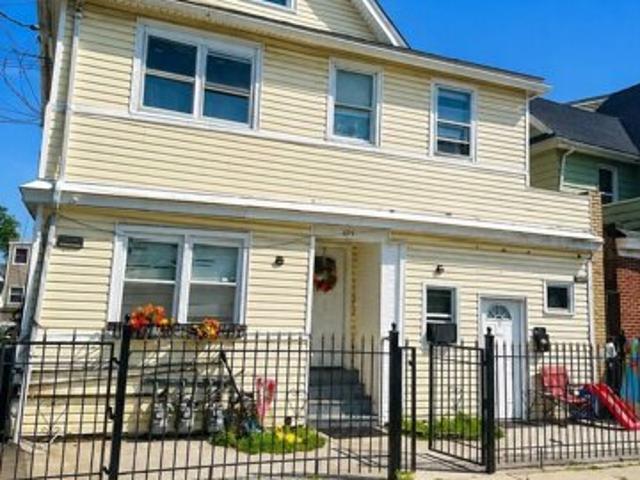 Beechwood Ave, Bridgeport, Home For Sale