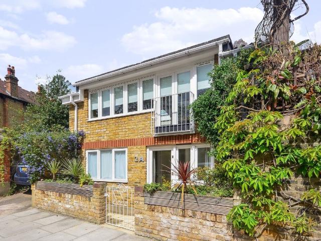 Beechwood Ave, Kew, Richmond TW9, 2 bed detached house to rent, £2,250 pcm | PrimeLocation