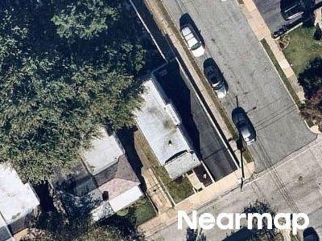 Beechwood Ave
