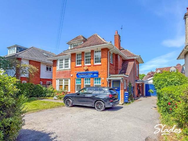 Beechwood Avenue, Boscombe Manor. 5 bed maisonette to rent £1,995 pcm £460 pw