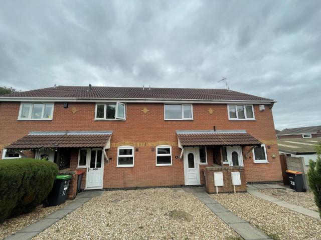 Beechwood Grove, Sutton in Ashfield. 2 bed townhouse to rent £875 pcm £202 pw