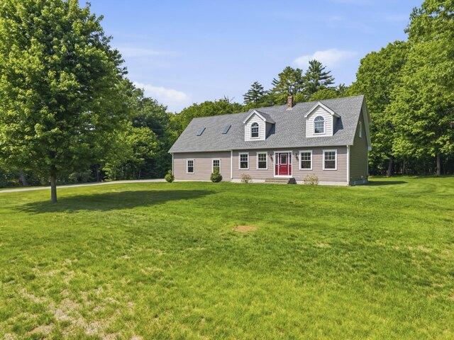 Beechwood Dr, Topsham, Home For Sale