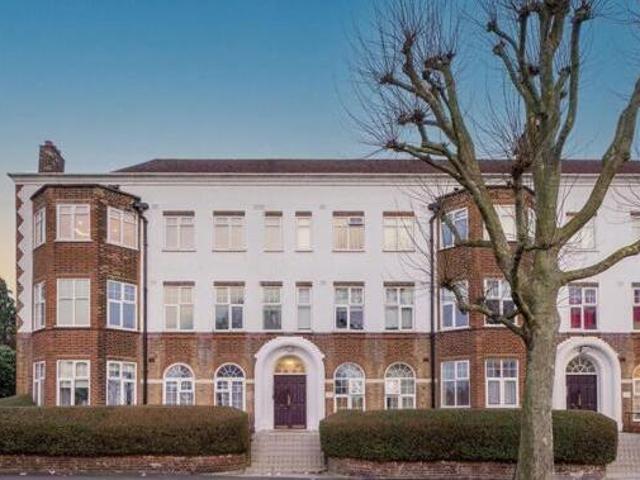 Beechwood Hall, Regents Park Road, 3 Bedroom Apartment