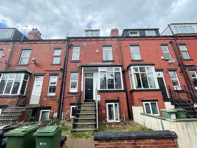 Beechwood Mount, Burley, Leeds LS4, 5 bed terraced house to rent, £1,695 pcm | PrimeLocation