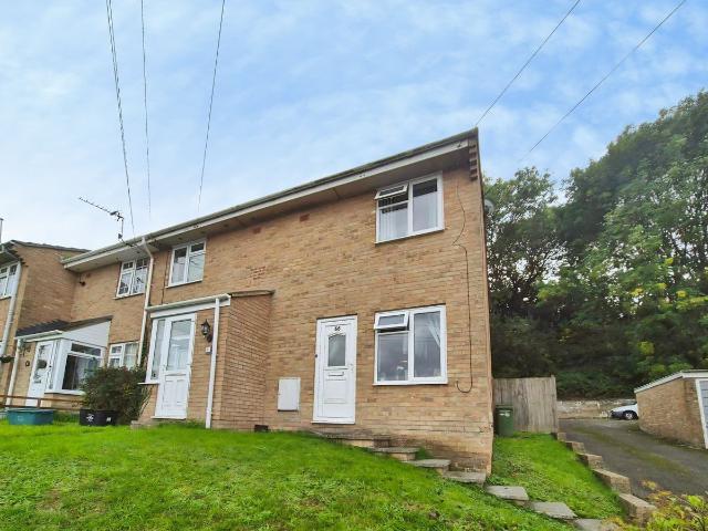 Beechwood, Yeovil BA20, 2 bed end terrace house to rent, £1,100 pcm | PrimeLocation