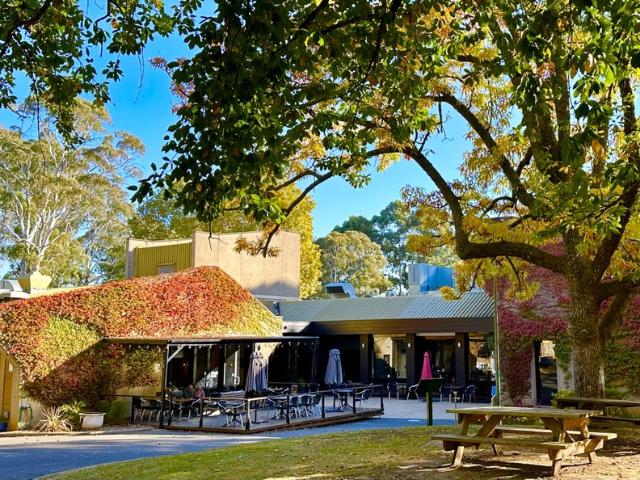 BEECHWORTH'S LARGEST HERITAGE RESORT FREEHOLD OPPORTUNITY, MAYDAY HILLS ESTATE | Resort Brokers ID: FH009367