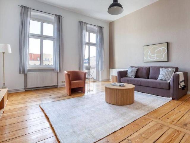 Beeindruckende 3 Zimmer Wohnung in Friedrichshain voll möbliert