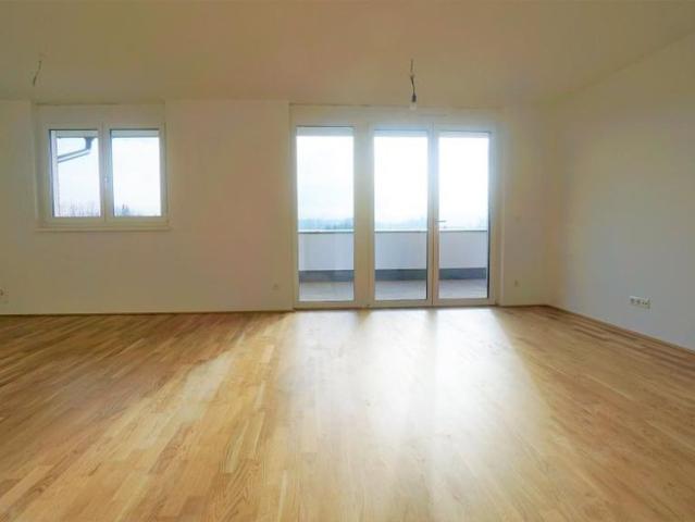 Beeindruckende 3 Zimmerwohnung mit Dachterrasse