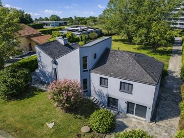 Beeindruckende freistehende Villa gut gelegen in Fully