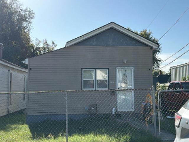 Beeler St