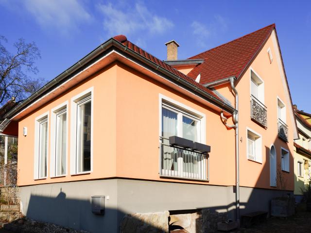 Befristet 05/26 05/27: Modernes EFH mit Garten in Gundelsheimer Altstadt auch als WG geeignet