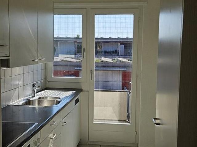 Befristet bis 30.09.2028 Wohnung am Bahnhof Adliswil